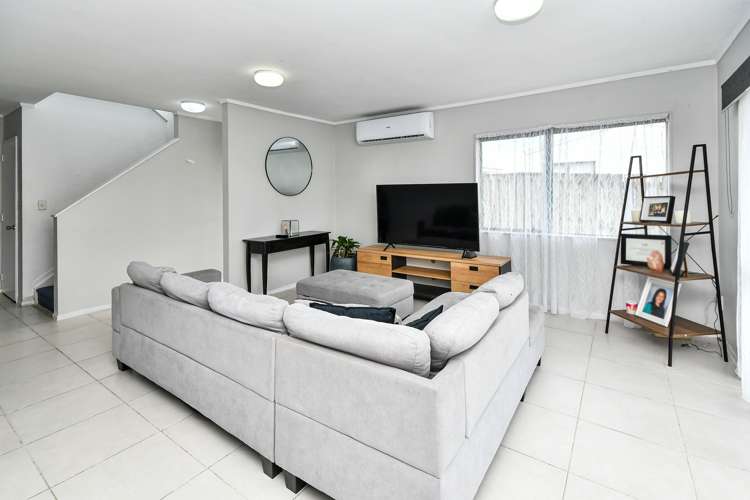 1/19 Oratu Place Manurewa_5