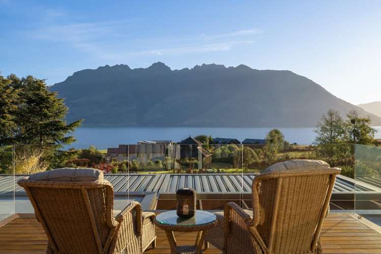 1 and 3 Bluff View Terrace Drift Bay_17