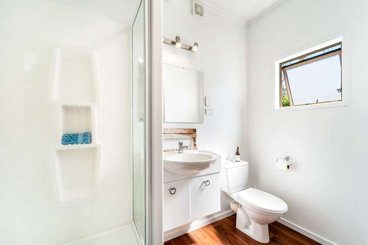 57a Mera Road Algies Bay_18