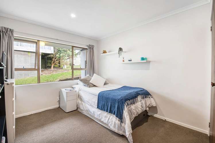 39 Gledstane Road Stanmore Bay_10