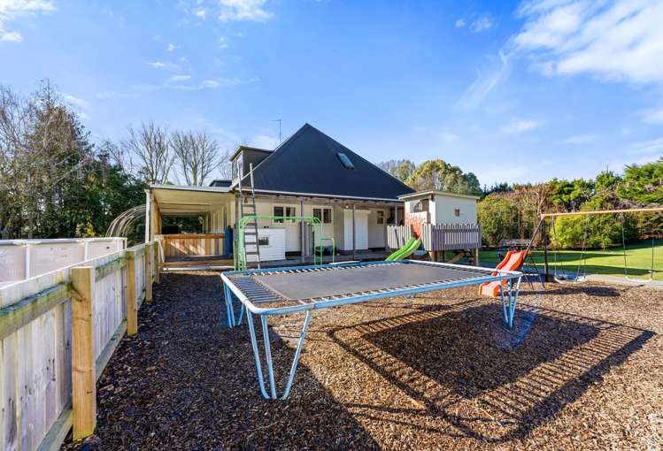 85 Dunsandel And Brookside Road Leeston_21