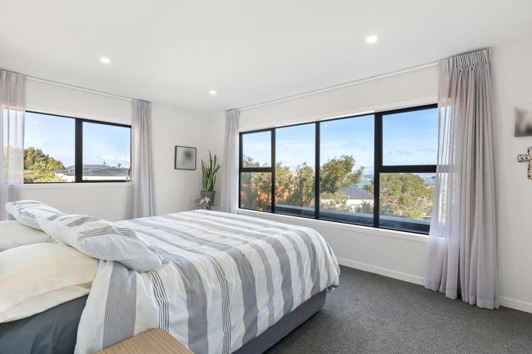 10A Clairville Crescent Wai O Taiki Bay_15