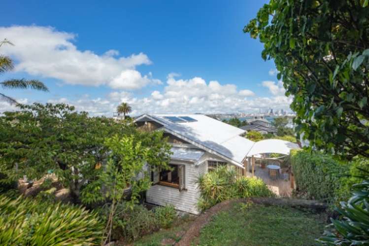 27 Jubilee Avenue Devonport_5