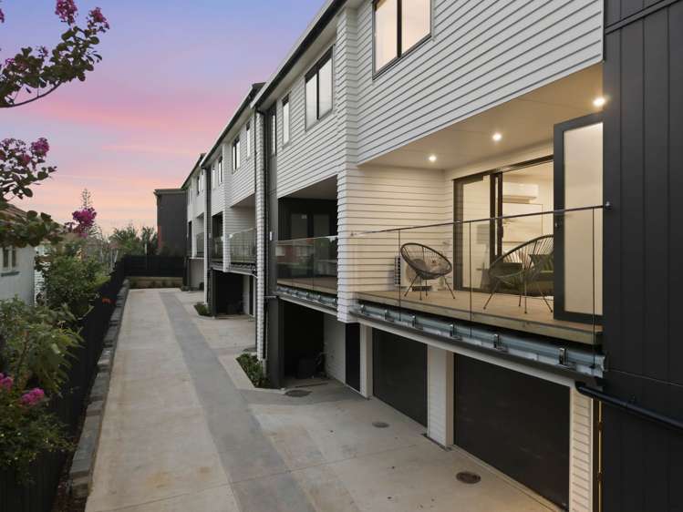 Lot 3, 4/8 Epping Street Glen Innes_21