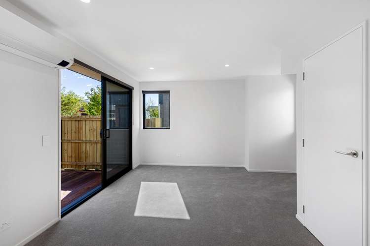 437 Worcester Street Linwood_8