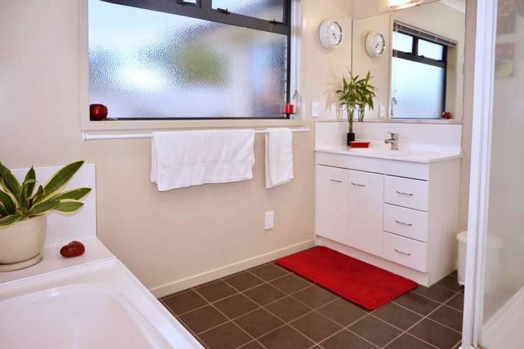 17 Tomika Crescent Papamoa_12