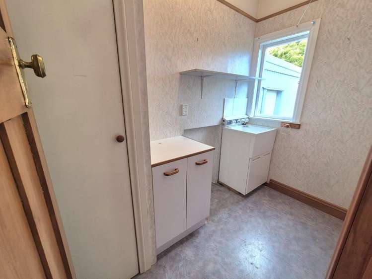 22 Rossiter Avenue Waterloo_13