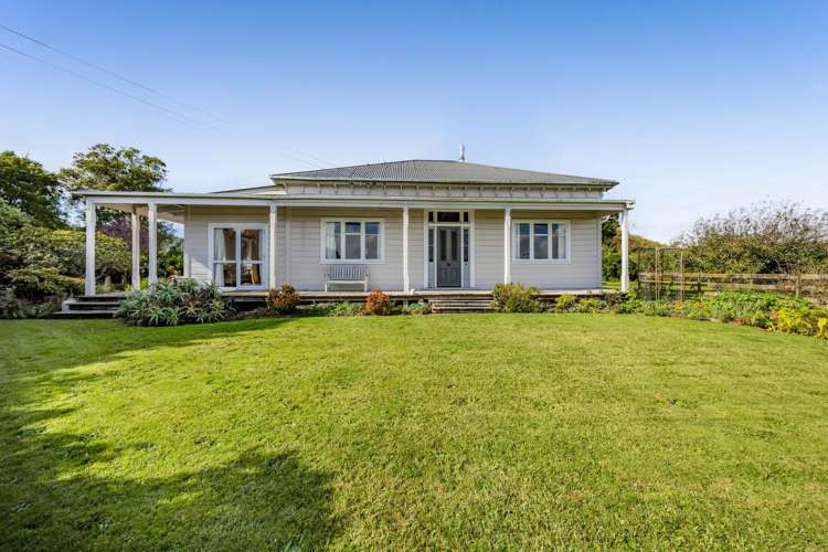 724 Ararata Road (Ararata)_0
