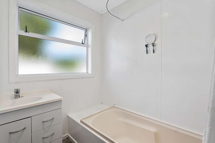 51 Campbell Street Hawera_18