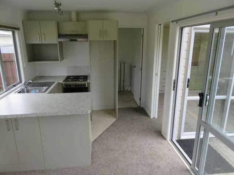 14A Hampton Place 1148_2