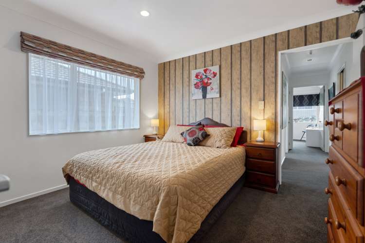 12 Lieshout Way Pukekohe_9