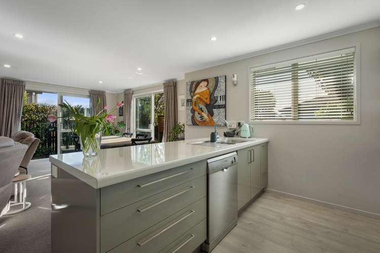 1 Long Acre Close_4