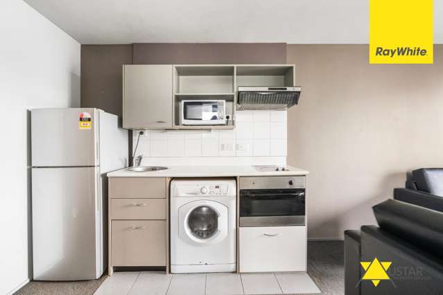 13P/147 Hobson Street Auckland Central_3