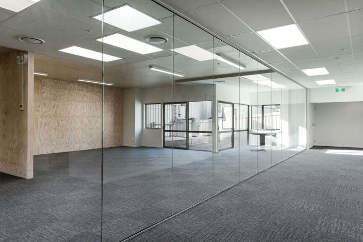 Office 1 and 2, Cnr Queen, Croucher and Talbot Street Richmond_3