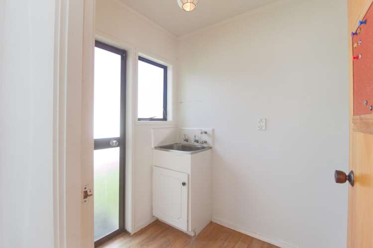 4/4 Browns Road Manurewa_12