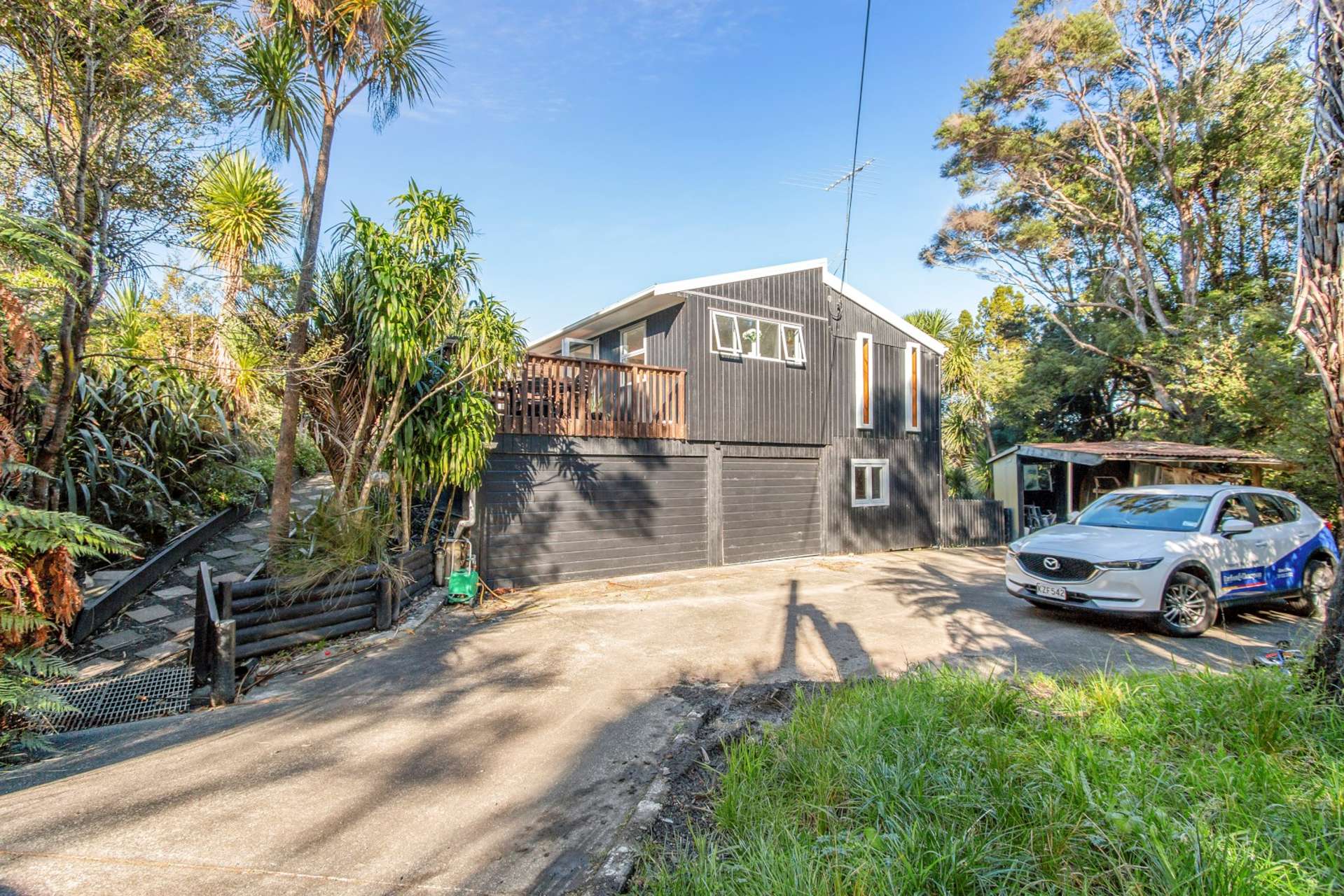 41 Upland Road Huia_0
