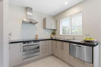 1/19 Lascelles Street_4