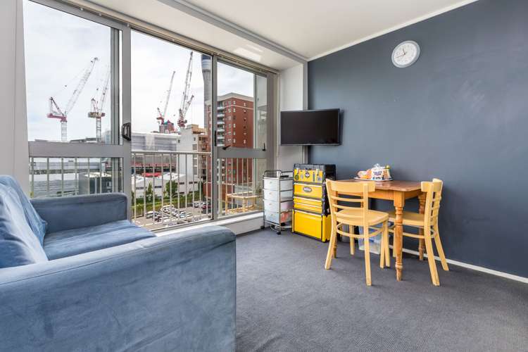 627/72 Nelson Street Auckland Central_4