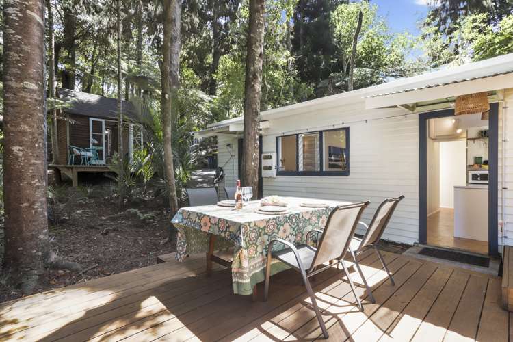 227 Woodlands Park Road Titirangi_5