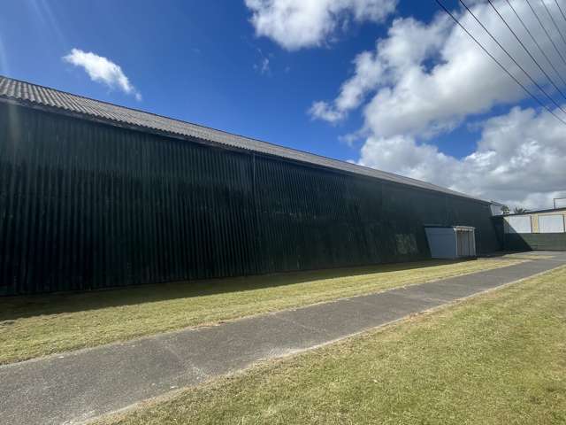 High-Profile Warehouse with Yard