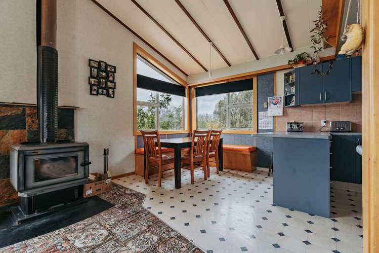 119 The Crescent Road Kaitangata_9