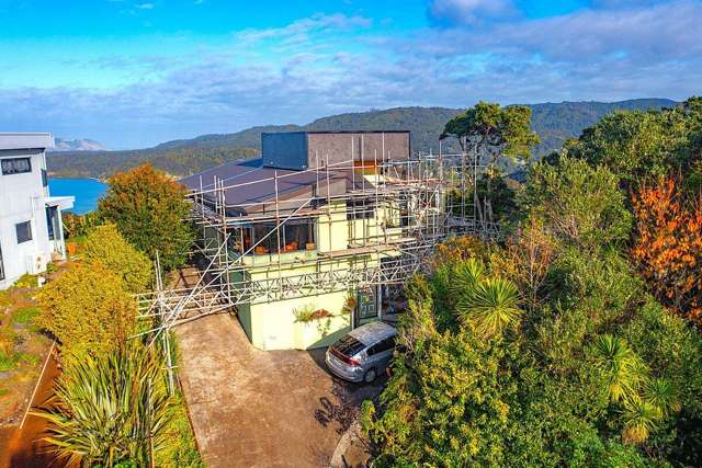 LIVE IN - DO UP - CASH IN - SPECTACULAR VIEWS