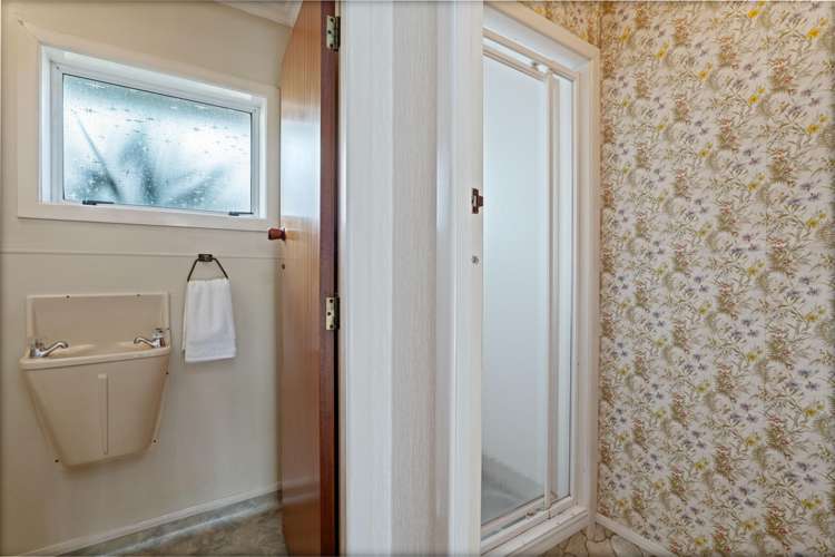 6c Fairview Place Westown_24