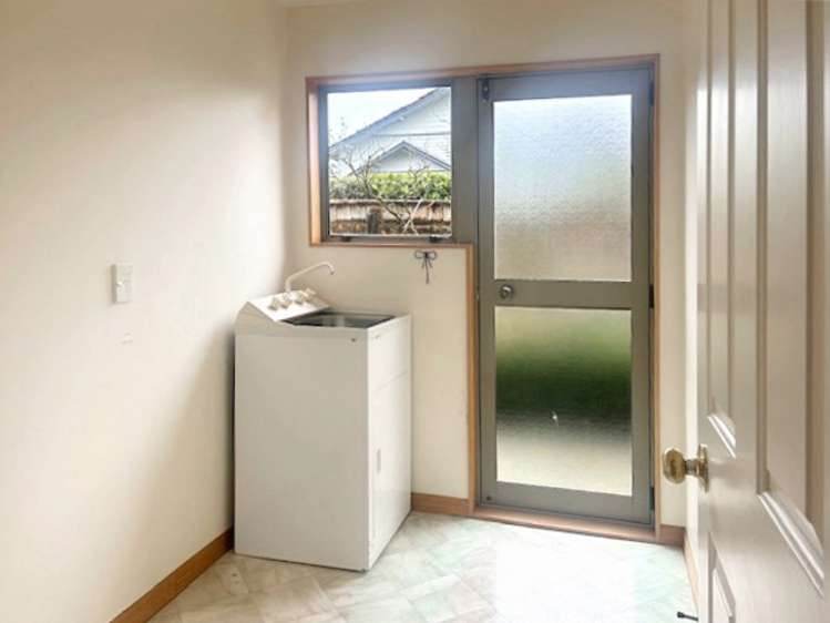 99 Roy Street Palmerston North Central_9