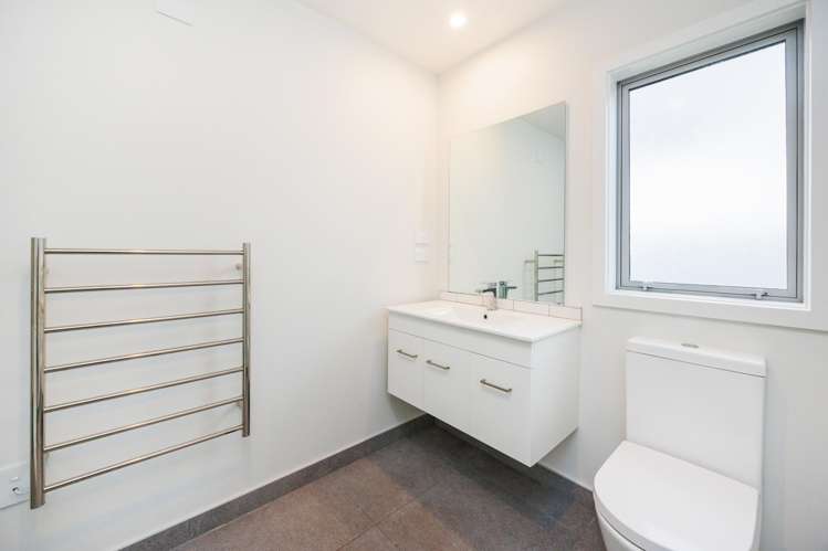 26a Worcester Street West End_15