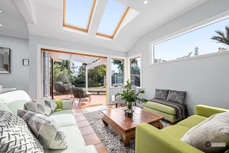 78 Penrose Street Woburn_10