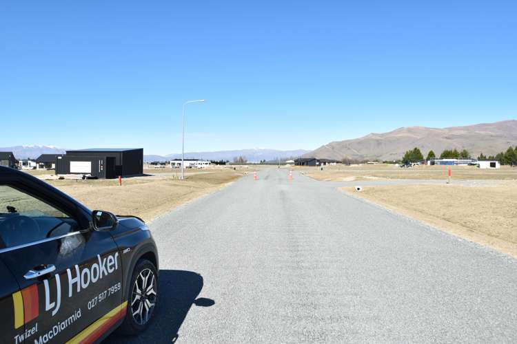 22 Peak Drive Twizel_2