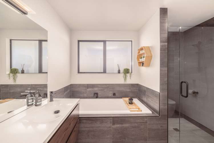 10 Verdeco Boulevard Lincoln_12