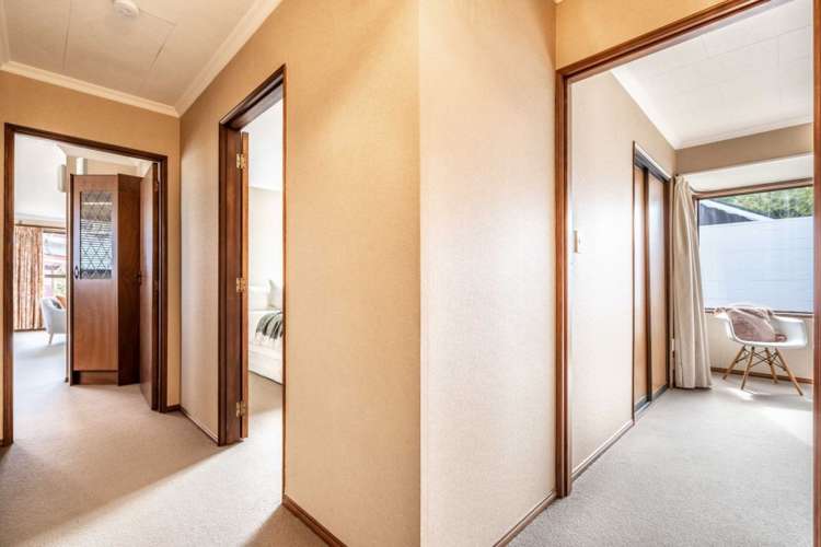 349 Queens Drive Windsor_7