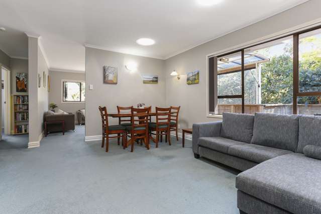 4 York Road Titirangi_4