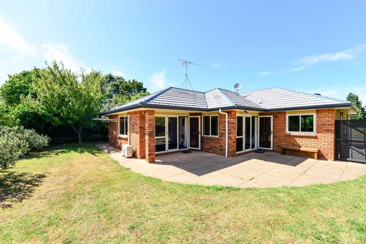 4 Abergeldie Way Cambridge_24