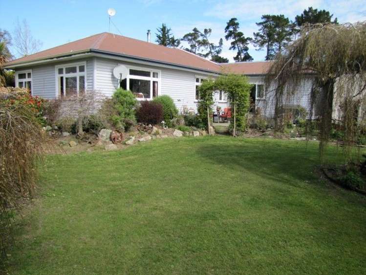 510 Glenkenich Road Gore Surrounds_9