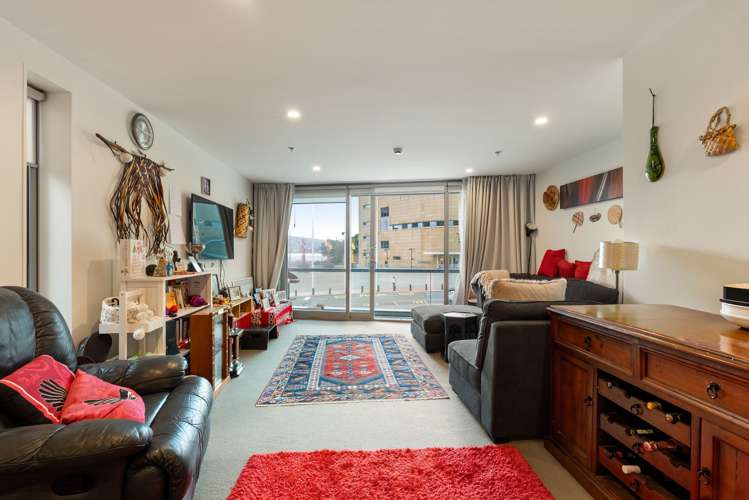 1D/42 Cable Street_5