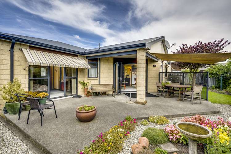 219 Frimley Oaks Frimley_12