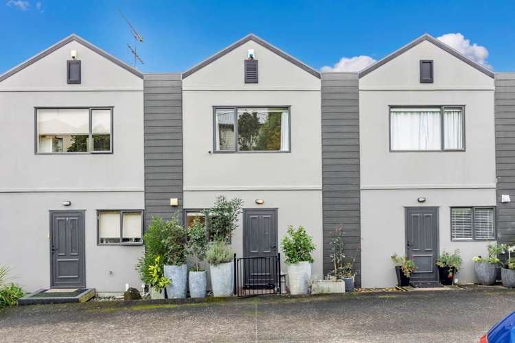 7/44 Fields Parade Oteha_12