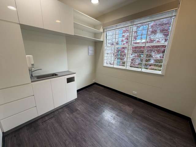 Tenancy 4/2 Picton Street Ponsonby_3