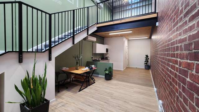 Morden Stylish Showroom/Office Space