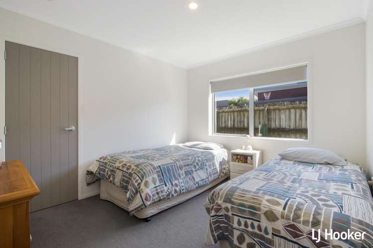 11 Surfers Ave Waihi Beach_13