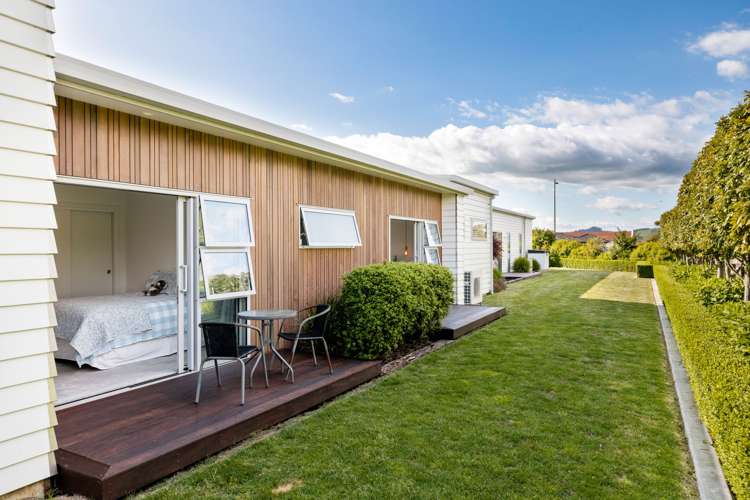 1 Alan Livingston Drive Cambridge_17