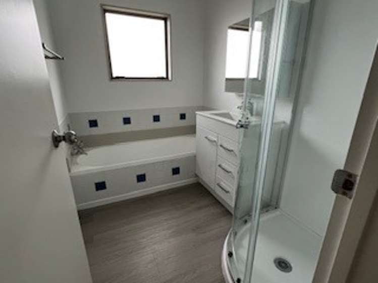 25 Loughanure Place Massey_8