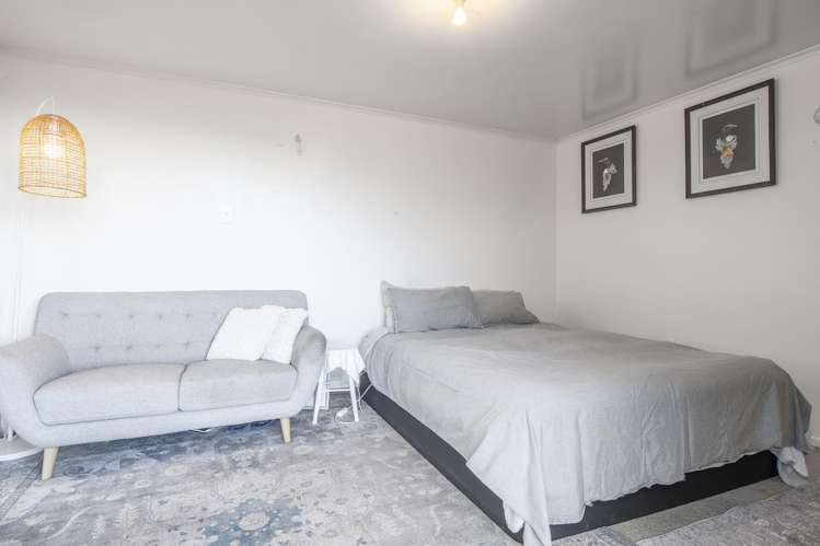 2 Shearwater Rise Rothesay Bay_23