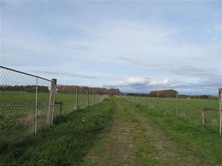 162 Oroua Road Kairanga_2