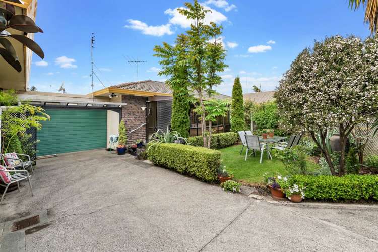 2/12 Moenui Avenue Orewa_2