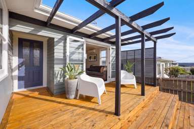 1/11 Kia Ora Road_3