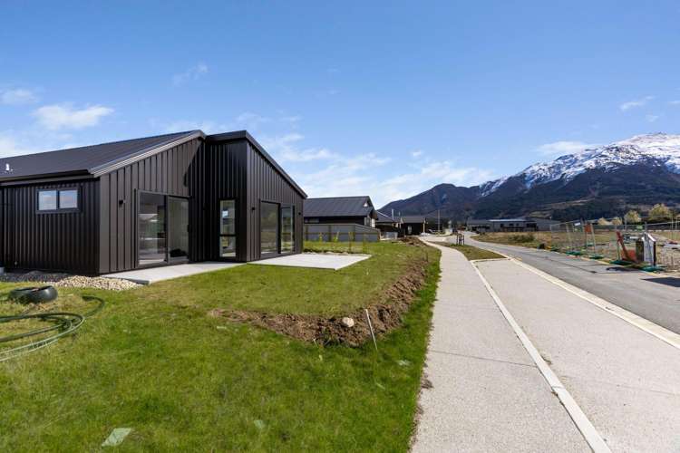 22 Riley Street Lake Hawea_15