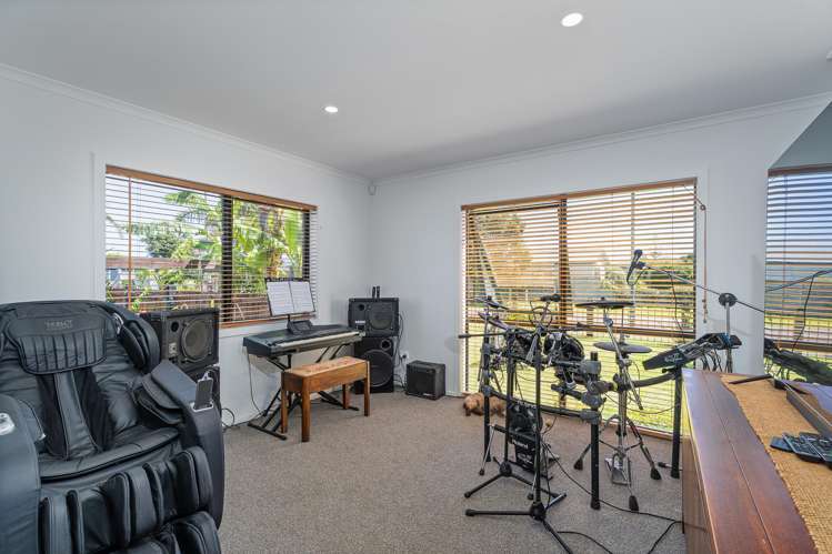 150 Harbour Drive Matarangi_16